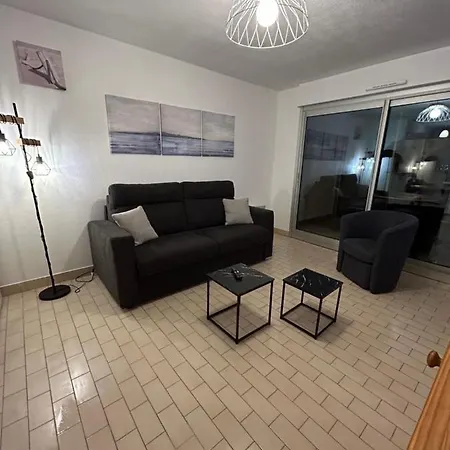 Grand T2 Proche De La * Sete